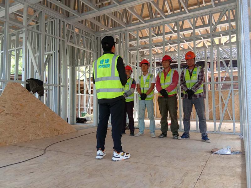 農(nóng)村自建房簽合同時(shí)要注意哪些方面,才能避免合同詐騙陷阱?(圖2) 睿婕輕鋼別墅