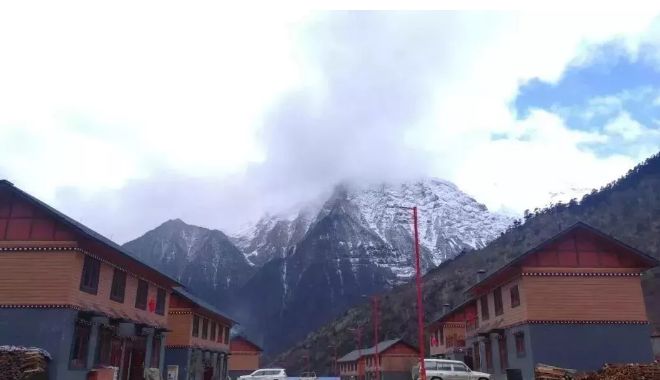 海拔4500米西藏軍區(qū)建起了輕鋼陽光房!你還覺得輕鋼不靠譜嗎?(圖10) 睿婕輕鋼別墅