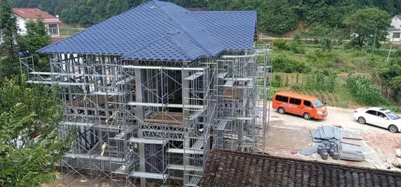 為什么建輕鋼別墅的人越來(lái)越多,它到底有什么優(yōu)勢(shì)?(圖1) 睿婕輕鋼別墅