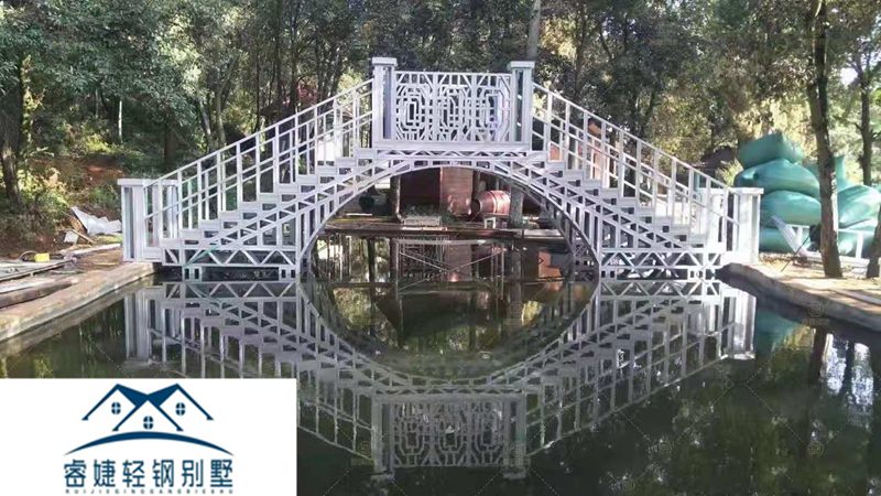 裝配式鋼結(jié)構(gòu)之藝術(shù)中心(圖4) 裝配式鋼結(jié)構(gòu)之藝術(shù)中心(圖4)